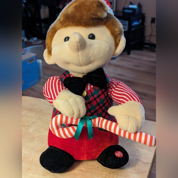 B&B Toymakers Toys Bb Toymaker Animated 4 Red Elf Singing Dancing